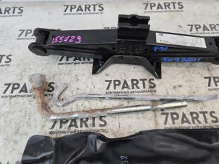 Домкрат MITSUBISHI DIAMANTE F31A 6G73 2 ракурс
