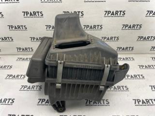 Корпус воздушного фильтра MITSUBISHI PAJERO IO H77W 4G94 2 ракурс