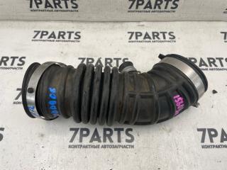 Патрубок воздушн.фильтра правый NISSAN SKYLINE CKV36 VQ37VHR 16576EY00A 2 ракурс