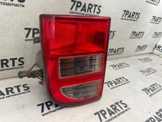 Стоп левый задний TOYOTA ISIS ZNM10 1ZZFE 44-64 2 ракурс