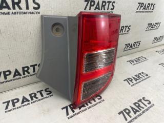 Стоп правый задний TOYOTA ISIS ZNM10 1ZZFE 44-64 2 ракурс