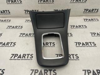 Запчасть консоль кпп TOYOTA AVENSIS 2007