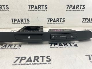 Подстаканник TOYOTA AVENSIS AZT250 1AZFSE 2 ракурс Подстаканник TOYOTA AVENSIS AZT250 1AZFSE 2 ракурс