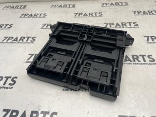 Подстаканник NISSAN ELGRAND ALWE50 VG33E 68430VE010 3 ракурс