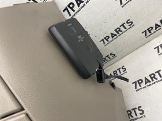 Подстаканник TOYOTA ISIS ZNM10 1ZZFE 5 ракурс