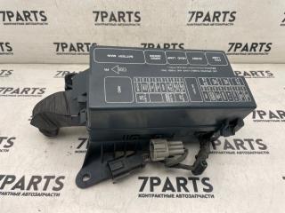 Блок предохранителей  NISSAN ELGRAND ALWE50 VG33E 1 ракурс