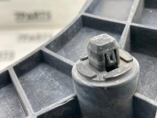 Крепление бампера левое переднее TOYOTA SAI AZK10 52116-75010 4 ракурс