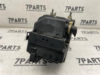 Блок abs NISSAN ELGRAND ALWE50 VG33E 47660VE704 4 ракурс