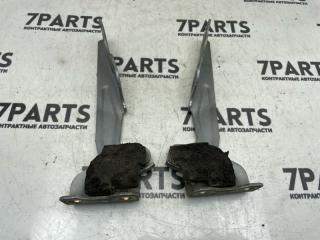 Запчасть крепление капота MITSUBISHI COLT 2003