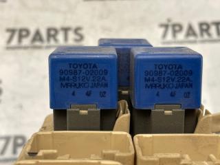 Блок предохранителей TOYOTA CORONA EXIV ST205 3S-GE ,82641-20190 5 ракурс