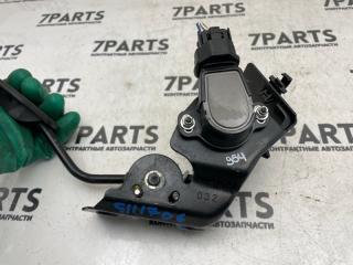 Педаль подачи топлива TOYOTA ALPHARD ANH10 2AZFE 78010-58020 3 ракурс Педаль подачи топлива TOYOTA ALPHARD ANH10 2AZFE 78010-58020 3 ракурс