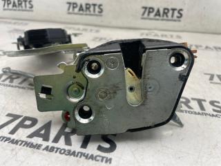 Замок двери правый передний SUZUKI KEI HN22S K6A 82301-83G00 4 ракурс Замок двери правый передний SUZUKI KEI HN22S K6A 82301-83G00 4 ракурс