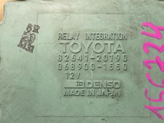 Блок предохранителей TOYOTA CARINA ED ST205 3SGE ,82641-20190 4 ракурс
