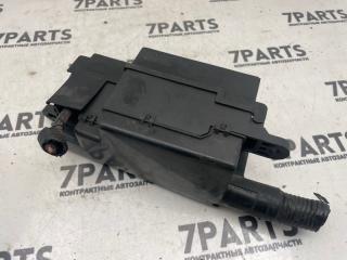 Блок предохранителей MAZDA BONGO FRIENDEE SG5W J5 3 ракурс