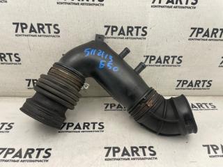 Патрубок воздушн.фильтра NISSAN ELGRAND ALWE50 VG33E 165760W020 1 ракурс