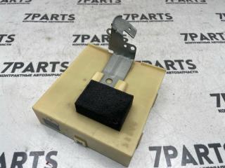 Блок управления TOYOTA CORONA EXIV ST205 3S-GE 88650-2B310 2 ракурс