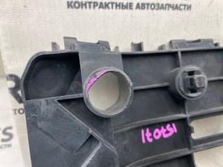 Крепление бампера NOAH ZWR80