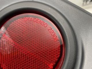 Катафот правый задний TOYOTA PASSO M700A 1KRFE ,52752-B1020 5 ракурс