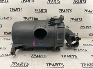Корпус воздушного фильтра TOYOTA GRAND HIACE VCH16 5VZFE 17700-62091 1 ракурс Корпус воздушного фильтра TOYOTA GRAND HIACE VCH16 5VZFE 17700-62091 1 ракурс