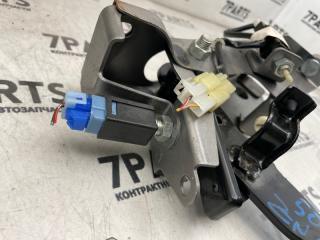 Педаль сцепления SUBARU BRZ ZC6 FA20DHWB9A 4 ракурс