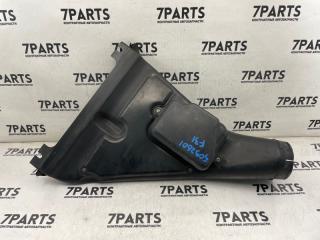 Воздухозаборник MITSUBISHI DIAMANTE F31A 6G73 ,MR404218 3 ракурс