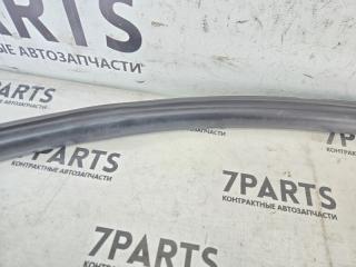 Уплотнительная резинка левая TOYOTA CARINA ED ST205 3SGE 4 ракурс