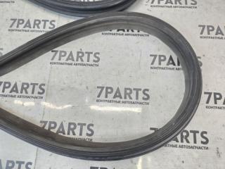Уплотнительная резинка багажника TOYOTA CELICA ST202 3SFE 6788120130 2 ракурс