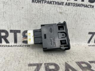 Кнопка NISSAN ELGRAND ALWE50 VG33E 25130VE000 3 ракурс