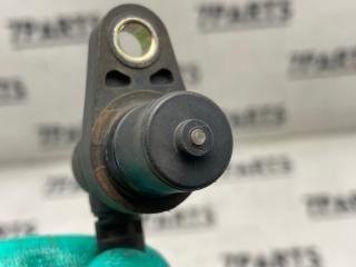 Датчик abs правый передний TOYOTA ISIS ZNM10 1ZZFE 8954244040 3 ракурс
