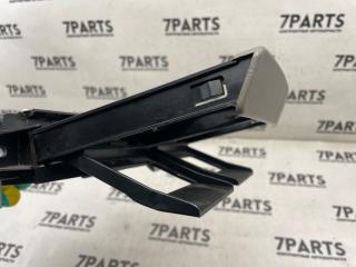 Подстаканник NISSAN ELGRAND ALWE50 VG33E 5 ракурс