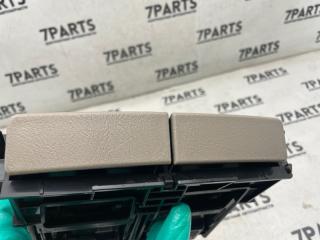 Подстаканник NISSAN LIBERTY RM12 QR20DE 68430VE010 4 ракурс
