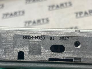 Блок efi NISSAN ELGRAND ALWE50 VG33E 23710VG005 3 ракурс