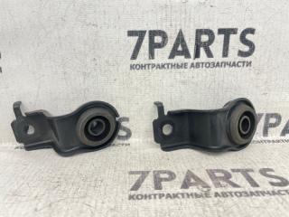 Крепление радиатора TOYOTA ESTIMA ACR30 2AZFE 2 ракурс