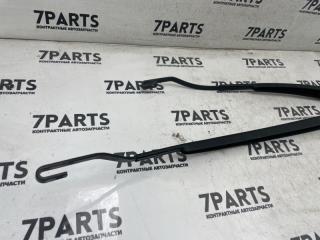 Держатель дворника TOYOTA ISIS ANM10 3 ракурс