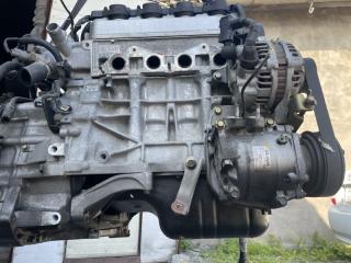 Двигатель HONDA CIVIC EU1 D15B 4 ракурс