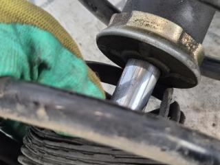 Стойка левая передняя NISSAN RASHEEN RFNB14 GA15DE 3 ракурс Стойка левая передняя NISSAN RASHEEN RFNB14 GA15DE 3 ракурс