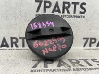 Крышка топливного бака TOYOTA WILL CYPHA NCP70 2NZFE 77310-48010 1 ракурс Крышка топливного бака TOYOTA WILL CYPHA NCP70 2NZFE 77310-48010 1 ракурс