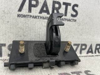 Ручка задней двери HONDA STREAM RN1 D17A 3 ракурс
