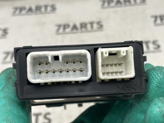 Блок управления DAIHATSU TERIOS J102G K3VET 82641-87403 3 ракурс Блок управления DAIHATSU TERIOS J102G K3VET 82641-87403 3 ракурс