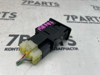 Кнопка NISSAN ELGRAND ALWE50 VG33E 3 ракурс Кнопка NISSAN ELGRAND ALWE50 VG33E 3 ракурс