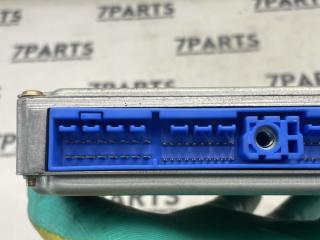Блок efi NISSAN ELGRAND ALWE50 VG33E 23710VE401 3 ракурс