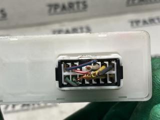 Блок управления дверьми NISSAN ELGRAND ALWE50 VG33E 28595VE000 3 ракурс