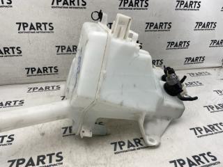 Бачок стеклоомывателя TOYOTA AQUA NHP10 1NZFXE 2 ракурс