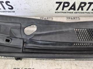 Решетка под лобовое стекло TOYOTA VITZ KSP130 1KRFE 3 ракурс