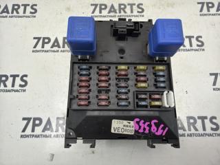 Блок предохранителей NISSAN ELGRAND ALWE50 VG33E 5 ракурс