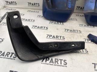 Брызговик HONDA STREAM RN1 D17A 4 ракурс