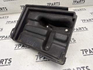 Подставка под аккумулятор TOYOTA MARK II WAGON BLIT GX110 1GFE 3 ракурс