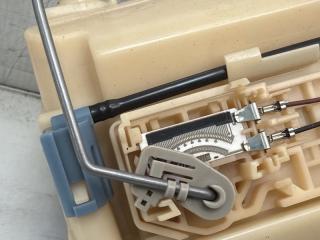 Бензонасос TOYOTA AQUA NHP10 1NZFXE 77704-52140 2 ракурс