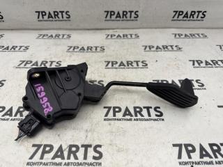 Педаль подачи топлива TOYOTA VITZ KSP130 1KRFE 78110-52033 1 ракурс