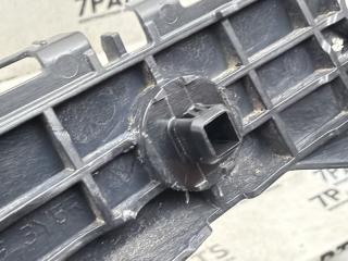Крепление бампера левое заднее TOYOTA VITZ KSP130 1KRFE 52576-52150 4 ракурс